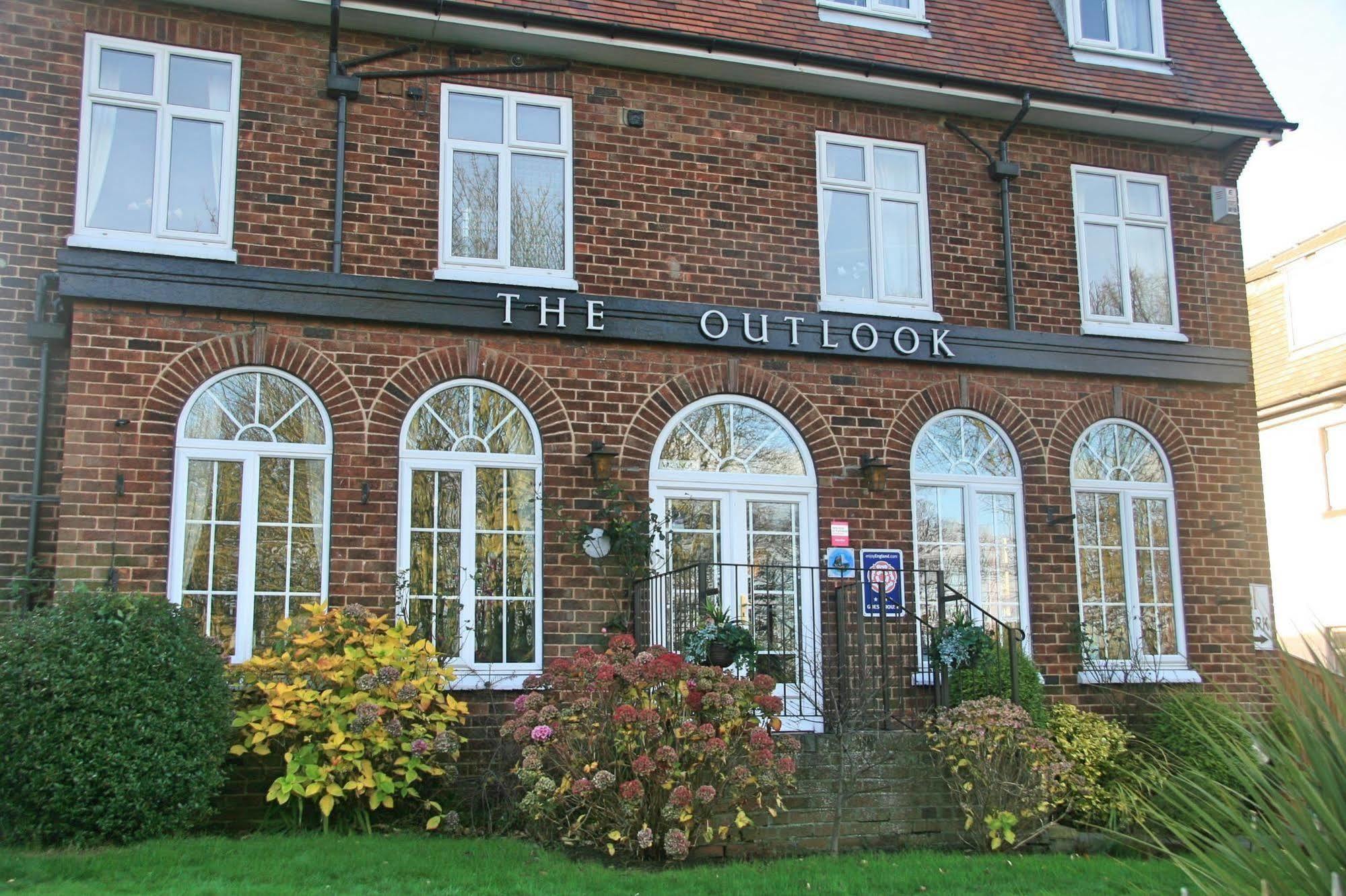 Guest house Outlook Scarborough